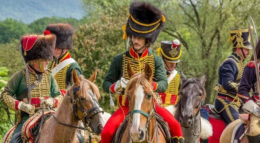 hussards hongrois costume histoire hongrie tourisme