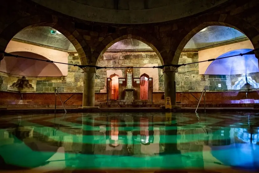 bain thermal budapest rudas turc