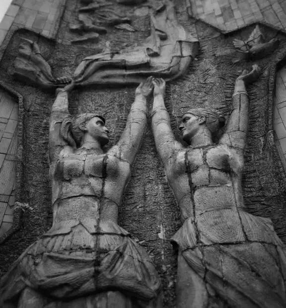 statue à la gloire du communisme memento park budapest